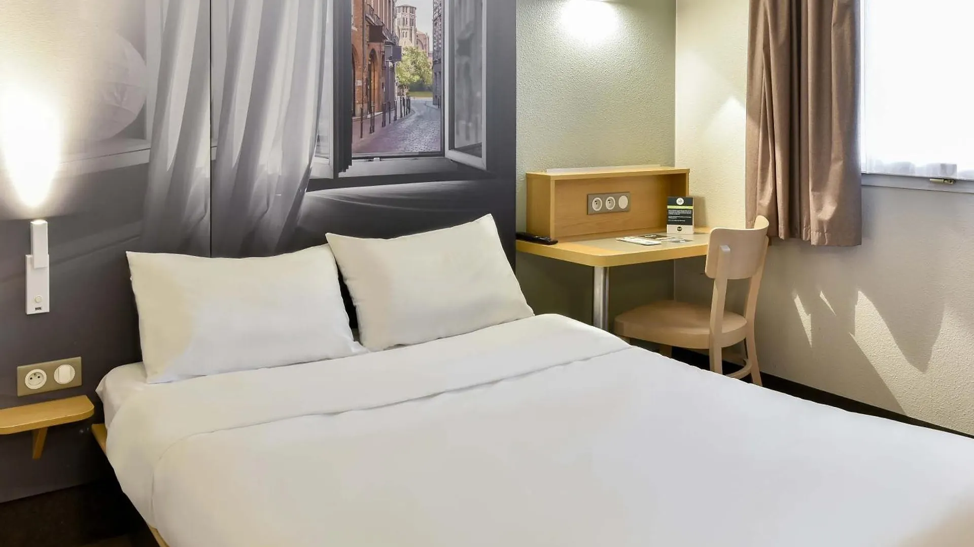 **  B&B HOTEL Toulouse Cité de l'Espace Mouchotte Francia